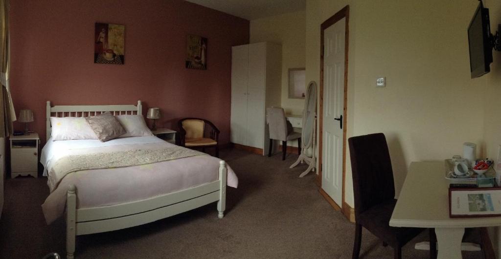 Deerpark Manor Bed And Breakfast Swinford Exterior photo