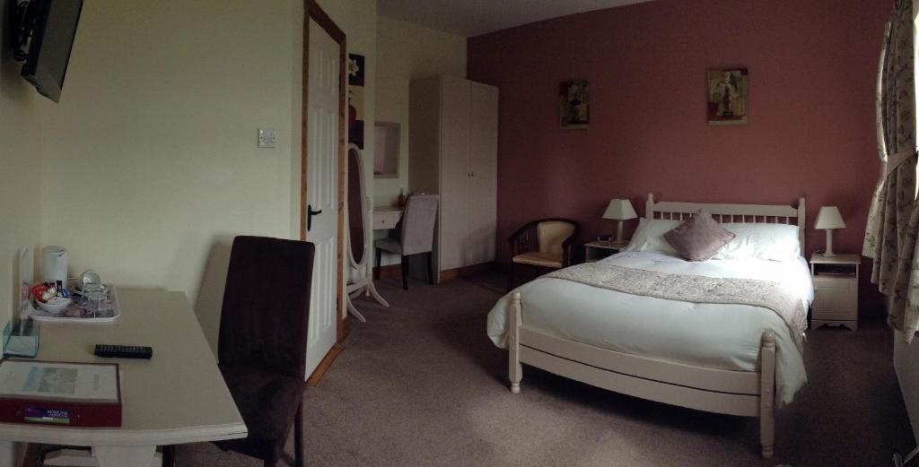 Deerpark Manor Bed And Breakfast Swinford Exterior photo