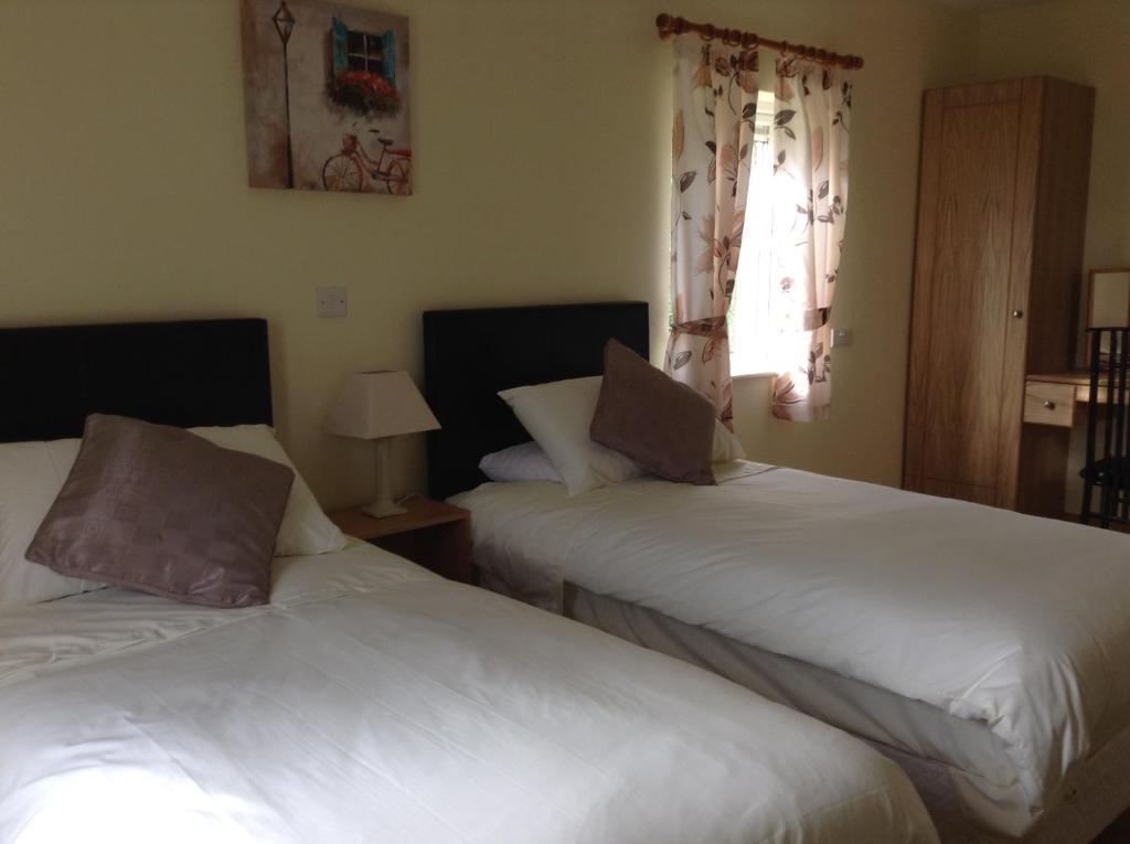 Deerpark Manor Bed And Breakfast Swinford Exterior photo